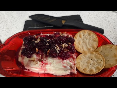 Christmas Cranberry Cream Cheese Spread