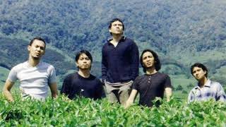 Download lagu kumpulan lagu terbaik Padi 2 jam nonstop. mp3