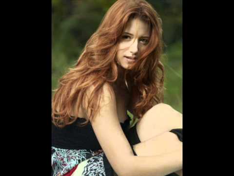 Gia Farrell - Christmas Everyday