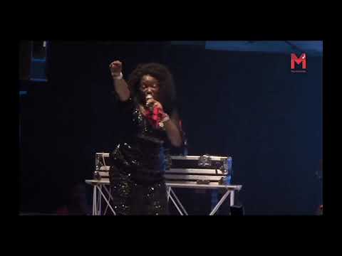 You will get There - Aity Dennis  Live Performance at The Minstrel Concert