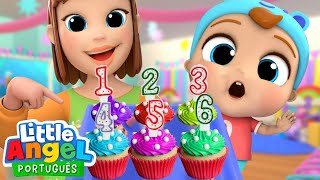 Joãozinho na Festinha dos 10 Cupcakes! 🧁 | 😋 Canal do Joãozinho - Little Angel Português