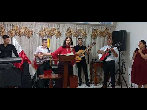 Esther Noemy & Grupo Fortaleza