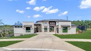 WE FOUND A STUNNING LUXURY HOUSE W/ THE PERFECT BUTLER'S PANTRY FOR ONLY $1.38M