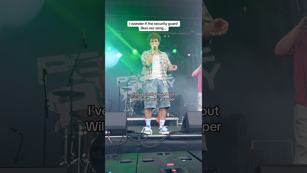 Someone has a new favorite band😏 #band #song #musician #concert #punk #poppunk #hyperpop #blink182