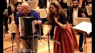 The Borrowed Dress Live in Berlin