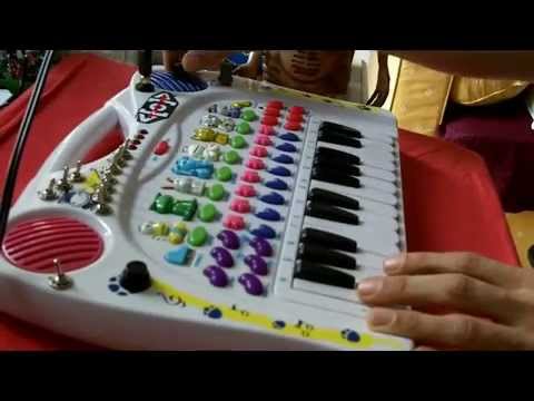 Circuit bent Animal keyboard with sequencer By Psychiceyeclix