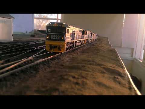 Pacific National Coal Train in Model