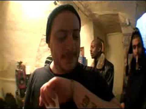 Assos de Dingos Teaser