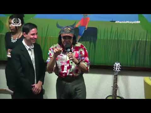 Célio Roberto recebe o Prêmio Mceys Qualidade Brasil