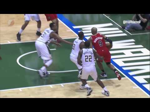 Highlights: Trail Blazers 88, Bucks 90