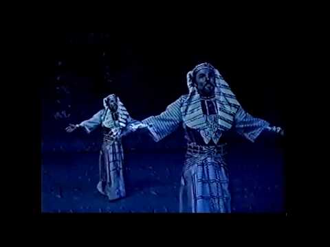 Aida  Act1  Se quel guerrier &  Celeste Aida ( Radames,Ihsan Ekber  )