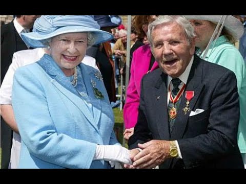 Norman Wisdom asking the Queen to eat cheese 🧀