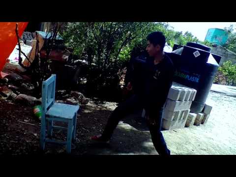 Reto de la botella con mis hermanos