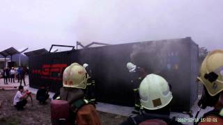 preview picture of video '2012121806 Real fire training combustion container'