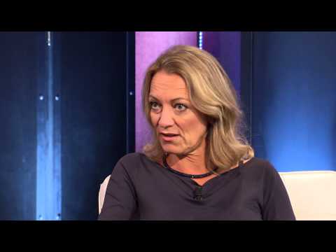 Barbara van Beukering — Barbara van Beukering (PAPER) 'Nieuws bij elkaar sprokkelen 