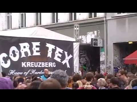 1.Mai Demonstration 2014 Berlin Kreuzberg