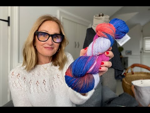 a friend to knit with - episode 32 - a white ranunculus!