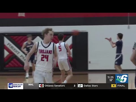 Forest Park boys' basketball stays undefeated with 65-54 win over Norway