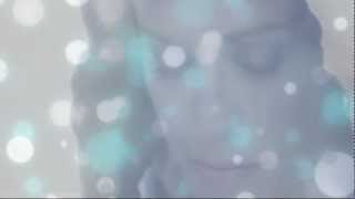 Nova música - Alanis Morissette "Magical Child"