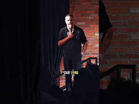 Everybody at the show Police,Criminals, & body builders 😂😂😂😂😂😂 #standupcomedy #crowdwork t