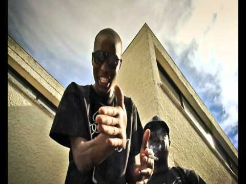 FRESH GORDON / CLIP CHARGé