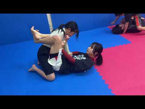 中学女子ノーギ柔術スパーリング