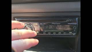 How to change the clock / set the time on a Pioneer Super Tuner 3 D, car stereo