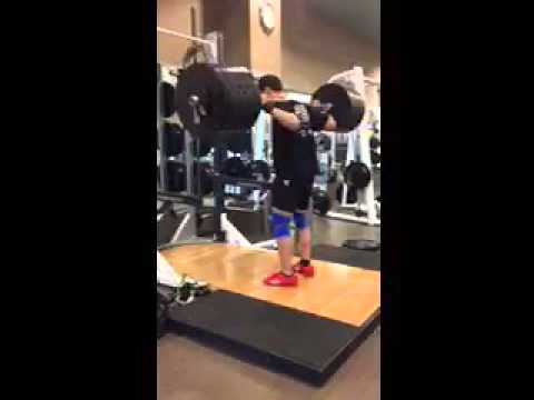 197kg/435lbs Squat PR at 76kg BW.