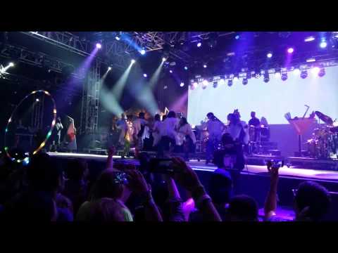 Todd Terge - Inspector Norse - Coachella 2015