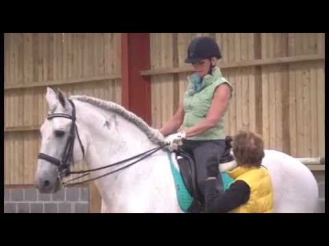 TRAILER: Peggy Cummings works on posture with Suezi & Lusitano stallion Uni