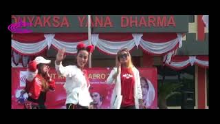 Download lagu Artis Dangdut Era Tahun 90'an Indah Sundari melakukan kegiatan senam sehat mp3 Download lagu Artis Dangdut Era Tahun 90'an Indah Sundari melakukan kegiatan senam sehat mp3