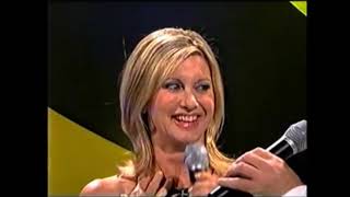 Billy Thorpe sings with Olivia Newton John