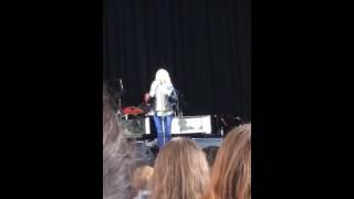 Don&#39;t Forget Me/Let Me Be Your Star - Megan Hilty (Elsie Fest) 9/5/16