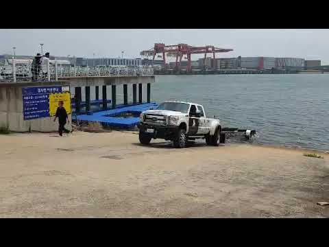 끝판왕 배 카라반 트레일러 탁송