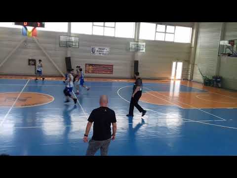 Baschet  U14M CSU Brasov - CSS Brasovia Brasov 59-31, prima repriza