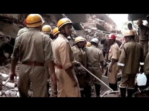 Fourteen people killed in India building collapse