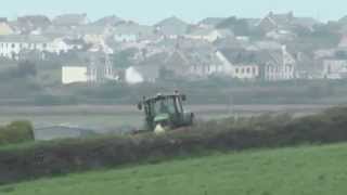 preview picture of video 'Silage 2014 - Mowing with a view part 1'