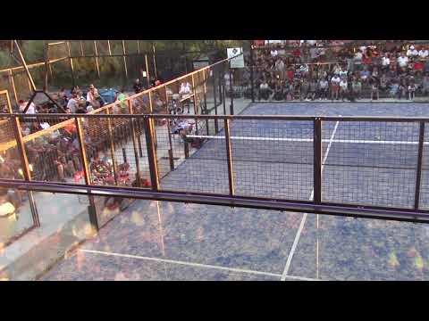Mariño  Egea a Ozan  Muñoz exhibicion padel ajpp capilla del monte