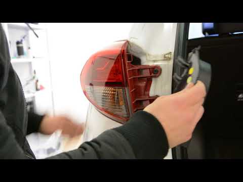 How to remove the taillight Hyundai Tucson