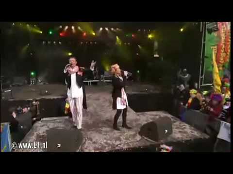 Boetezitting 2009 Thei en Marij Vastelaoves medley