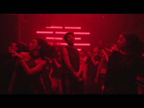 Giordana Angi - Dammi Un Bacio (Official Video)