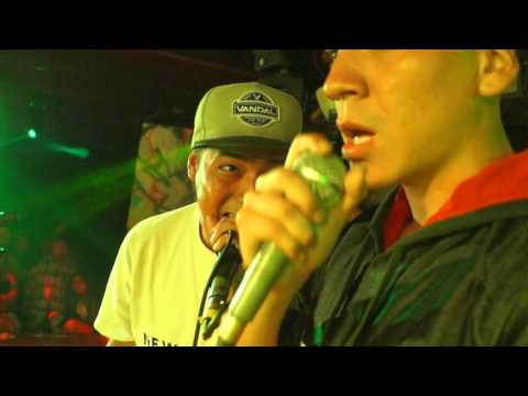 CARLITOS VS KLIBRE BATALLA 2015