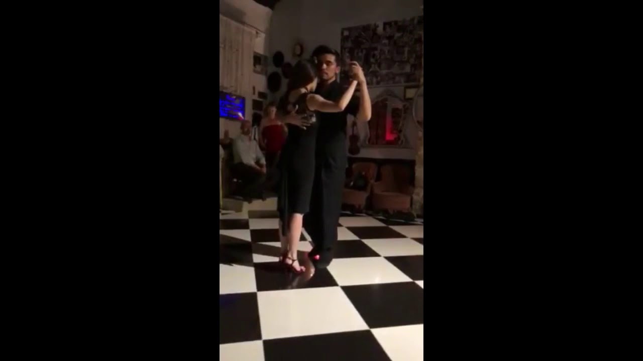 Tekla Gogrichiani & Julio Saavedra-Café Domínguez