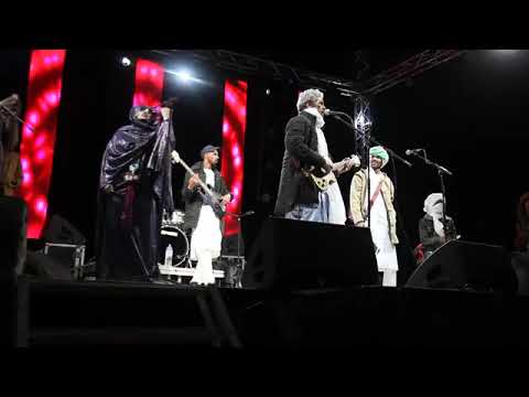 Tinariwen +IOI live à Tamnarasset Yennery 2