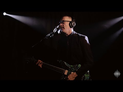 Made You Run - Jackie and The Treehorns