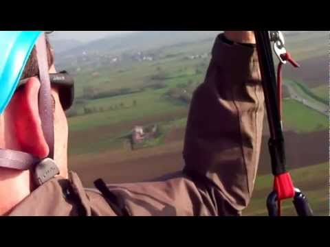 Paragliding in Lijak, Slovenia