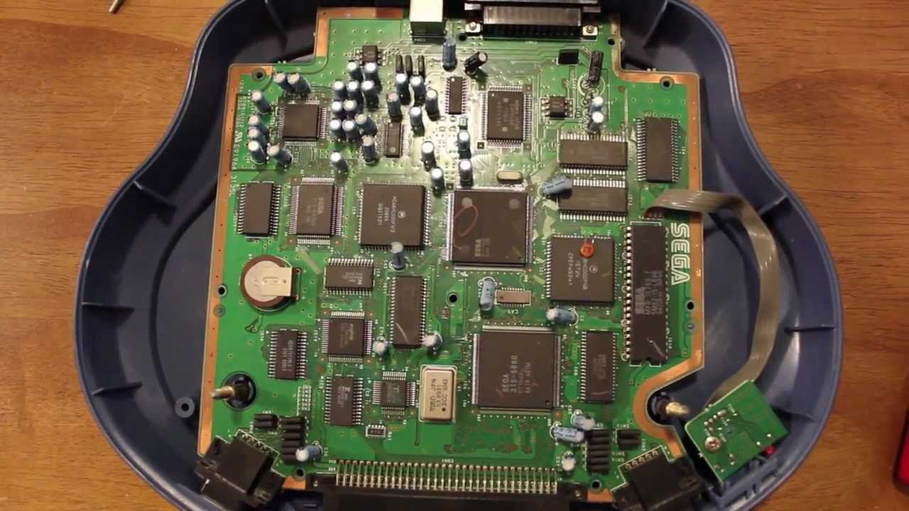 Aiwa Sega Mega-CD CSD-GM1 - Inside the MD / MCD Unit