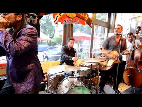 Doug Deming & The Jeweltones w/ Dennis Gruenling at the Blues City Deli #3