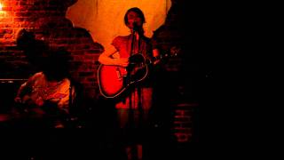 LAURA CANTRELL 11 ST BAR  NYC 2011