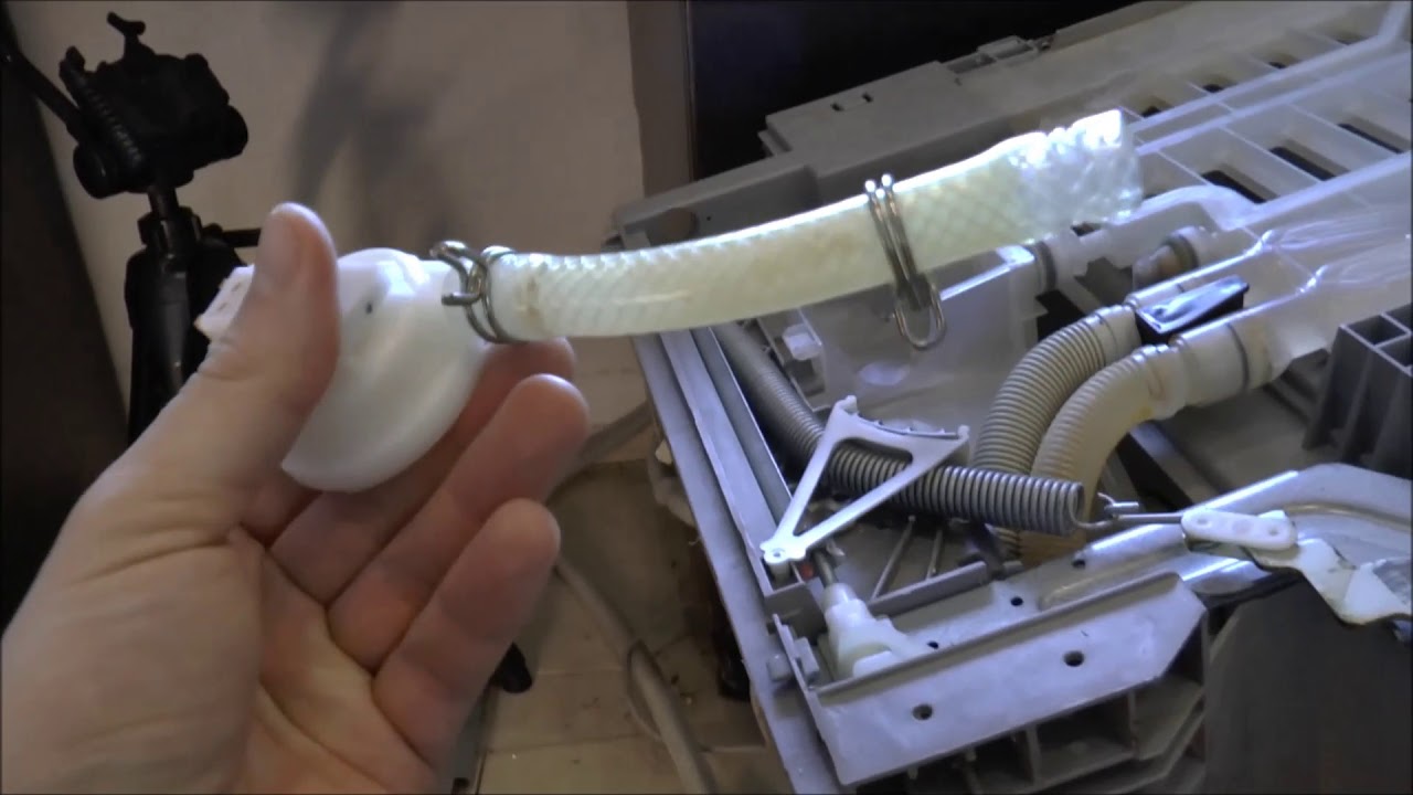 Zmywarka Bosch - naprawa czujnika przepływu wody, przepływomierz - świeci się kranik